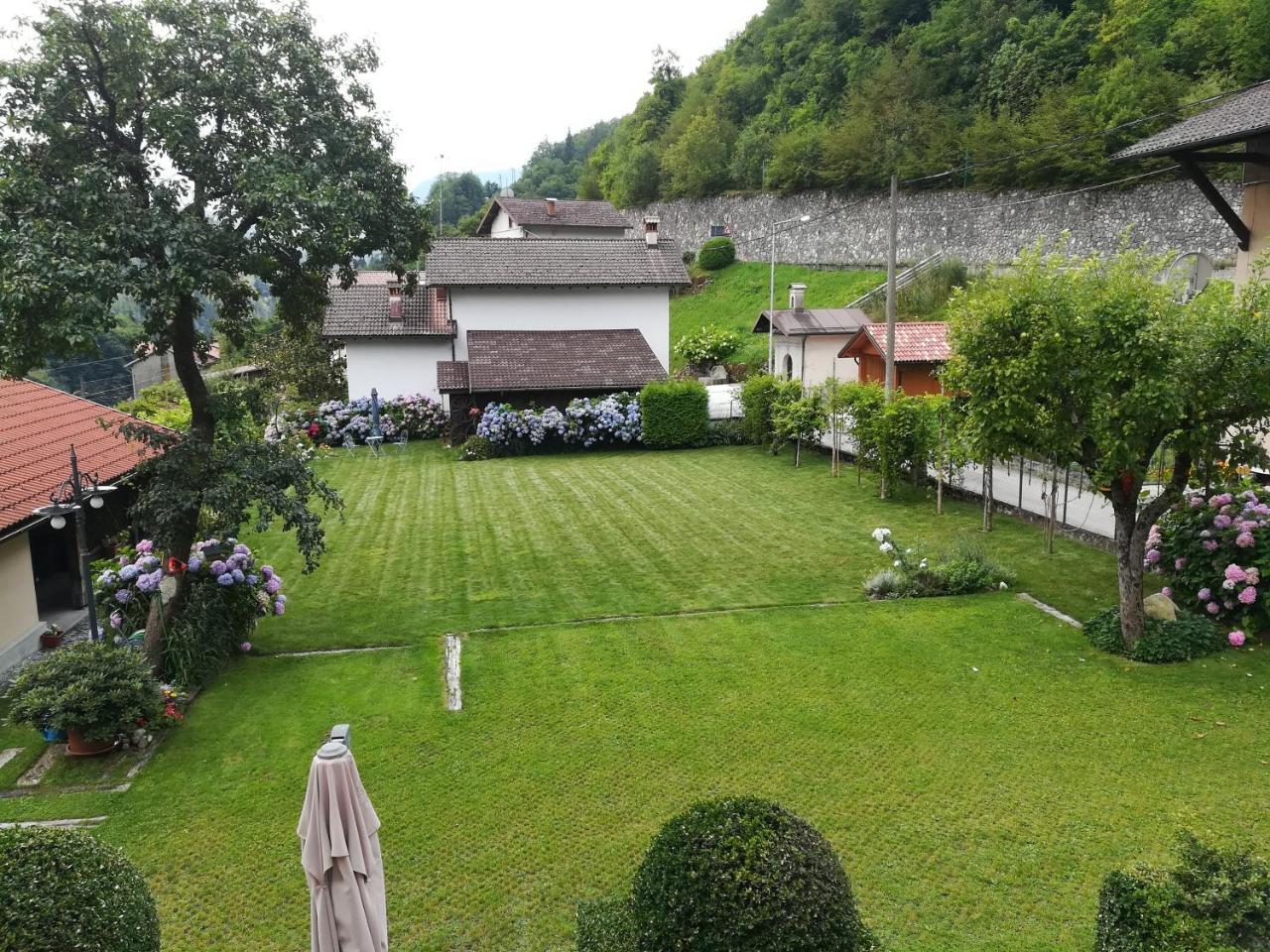 B&B Oltra Lamon Екстер'єр фото