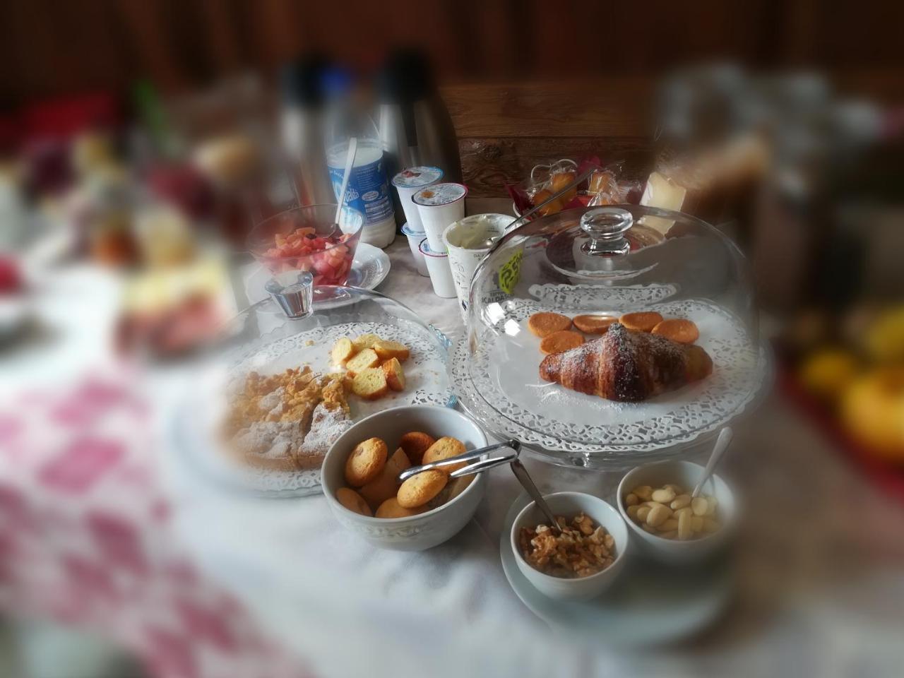 B&B Oltra Lamon Екстер'єр фото